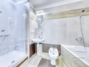 Prodej bytu 2+kk, Praha - Střešovice, Na Petynce, 89 m2