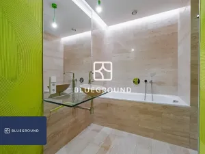 Pronájem bytu 2+kk, Praha - Holešovice, Komunardů, 59 m2