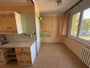 Prodej bytu 3+1, Postoloprty, Jiráskovo náměstí, 81 m2