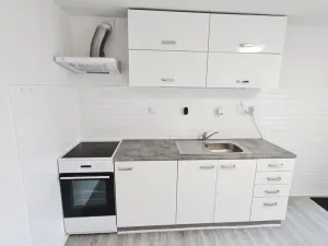 Pronájem bytu 2+kk, Praha, U Cikánky, 42 m2