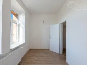 Prodej rodinného domu, Praha - Prosek, Prosecká, 56 m2