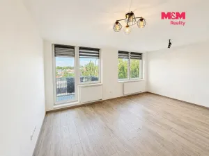 Pronájem bytu 2+kk, Praha - Strašnice, Limuzská, 52 m2