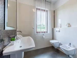 Pronájem rodinného domu, Trnová, 450 m2