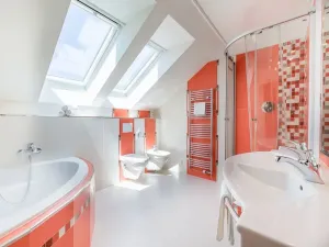 Pronájem rodinného domu, Trnová, 450 m2