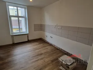 Pronájem bytu 3+1, Opava - Předměstí, Komenského, 106 m2