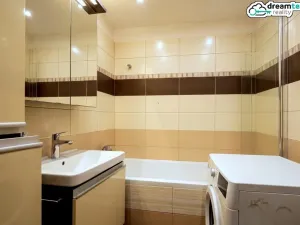 Pronájem bytu 4+kk, Rožnov pod Radhoštěm, 5. května, 75 m2