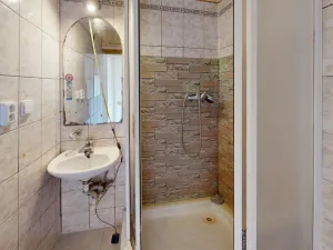 Pronájem bytu 2+kk, Tmaň, Sídliště, 38 m2