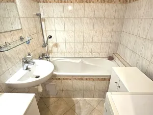 Pronájem bytu 3+kk, Praha, Machkova, 68 m2