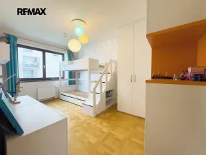 Prodej bytu 6+kk a větší, Praha - Hrdlořezy, Učňovská, 194 m2