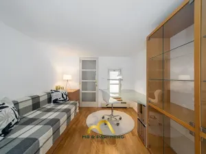 Pronájem bytu 3+kk, Praha - Vinohrady, Pod Karlovem, 85 m2