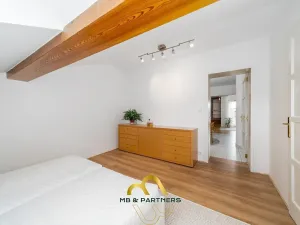 Pronájem bytu 3+kk, Praha - Vinohrady, Pod Karlovem, 85 m2