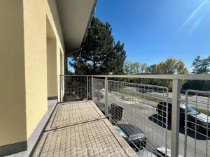 Pronájem bytu 1+kk, Brno, Věstonická, 38 m2