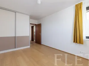 Pronájem bytu 3+kk, Praha - Dolní Chabry, Poštova, 79 m2