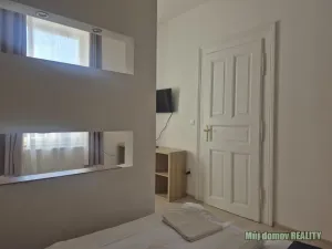 Pronájem bytu 2+kk, Praha - Karlín, Křižíkova, 45 m2
