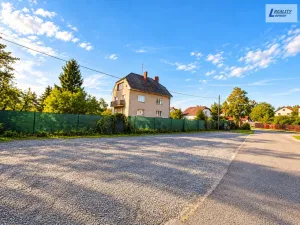 Prodej rodinného domu, Nečín, 500 m2