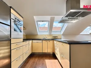 Prodej bytu 3+kk, Praha, Donská, 75 m2