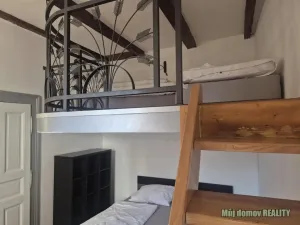 Pronájem bytu 2+kk, Praha - Karlín, Křižíkova, 56 m2