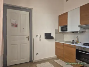 Pronájem bytu 2+kk, Praha - Karlín, Křižíkova, 56 m2