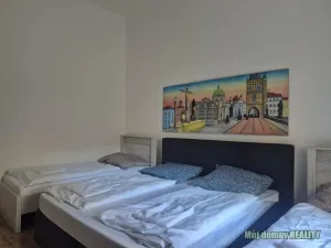 Pronájem bytu 1+1, Praha - Karlín, Křižíkova, 39 m2
