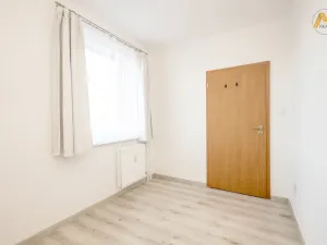 Pronájem bytu 3+1, Vodňany - Vodňany II, Sídl. Škorna, 66 m2