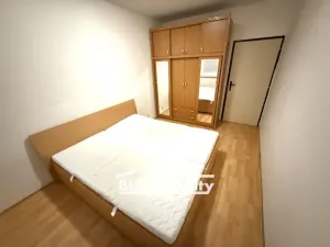 Pronájem bytu 2+1, Zlín, Středová, 58 m2