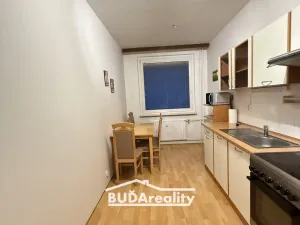 Pronájem bytu 2+1, Zlín, Středová, 58 m2