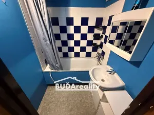 Pronájem bytu 2+1, Zlín, Středová, 58 m2