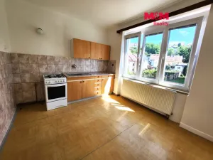 Pronájem bytu 1+1, Žatec, Boženy Němcové, 45 m2