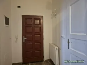 Pronájem bytu 1+kk, Praha - Karlín, Křižíkova, 44 m2
