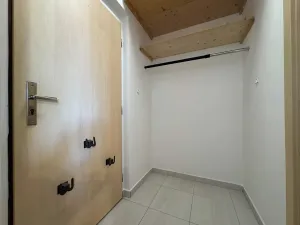 Pronájem bytu 1+kk, Pardubice, Chrudimská, 35 m2