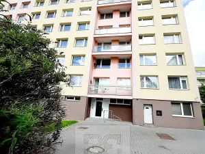 Pronájem bytu 1+kk, Kladno, Vodárenská, 26 m2