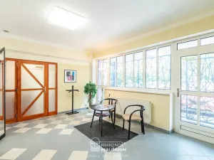 Pronájem komerční, Hranice - Hranice I-Město, Tř. 1. máje, 96 m2