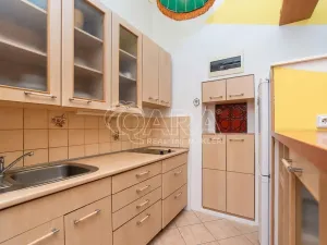 Pronájem bytu 1+kk, Praha - Stodůlky, Živcových, 28 m2