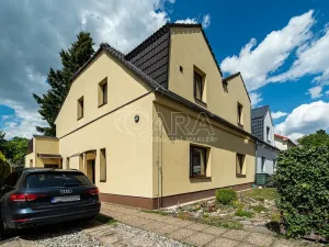Pronájem bytu 1+kk, Praha - Stodůlky, Živcových, 28 m2