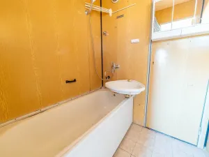 Prodej bytu 3+1, Vyškov, Sídliště Osvobození, 71 m2
