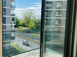 Pronájem bytu 2+kk, Praha - Karlín, Sokolova, 59 m2