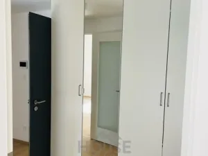 Pronájem bytu 2+kk, Praha - Karlín, Sokolova, 59 m2