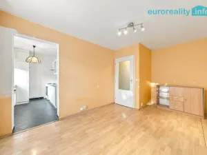 Prodej bytu 2+1, Milovice, Braniborská, 42 m2