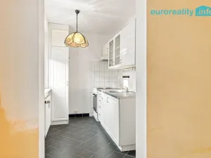 Prodej bytu 2+1, Milovice, Braniborská, 42 m2