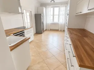 Pronájem bytu 4+1, Praha - Vinohrady, Vinohradská, 149 m2