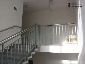Pronájem kanceláře, Karlovy Vary, T. G. Masaryka, 49 m2