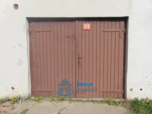 Pronájem garáže, Hlinsko, 19 m2