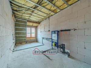 Prodej bytu 4+kk, Líšťany, 125 m2