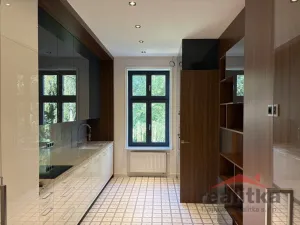Prodej bytu 2+1, Opava - Předměstí, Lidická, 99 m2