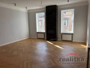 Prodej bytu 2+1, Opava - Předměstí, Lidická, 99 m2