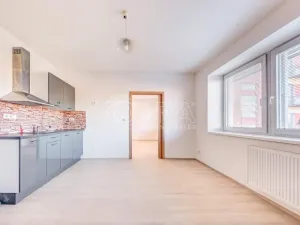 Prodej bytu 2+kk, Dobříš, Příbramská, 49 m2