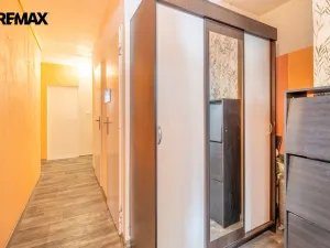 Prodej bytu 3+1, Praha - Chodov, Láskova, 77 m2
