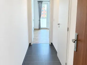 Pronájem bytu 1+kk, Praha, Arnošta Staňka, 35 m2