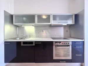 Pronájem bytu 2+kk, Praha - Smíchov, Na Zatlance, 45 m2