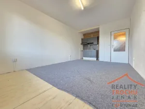 Pronájem bytu 1+kk, Hradec Králové, Jana Masaryka, 3 m2